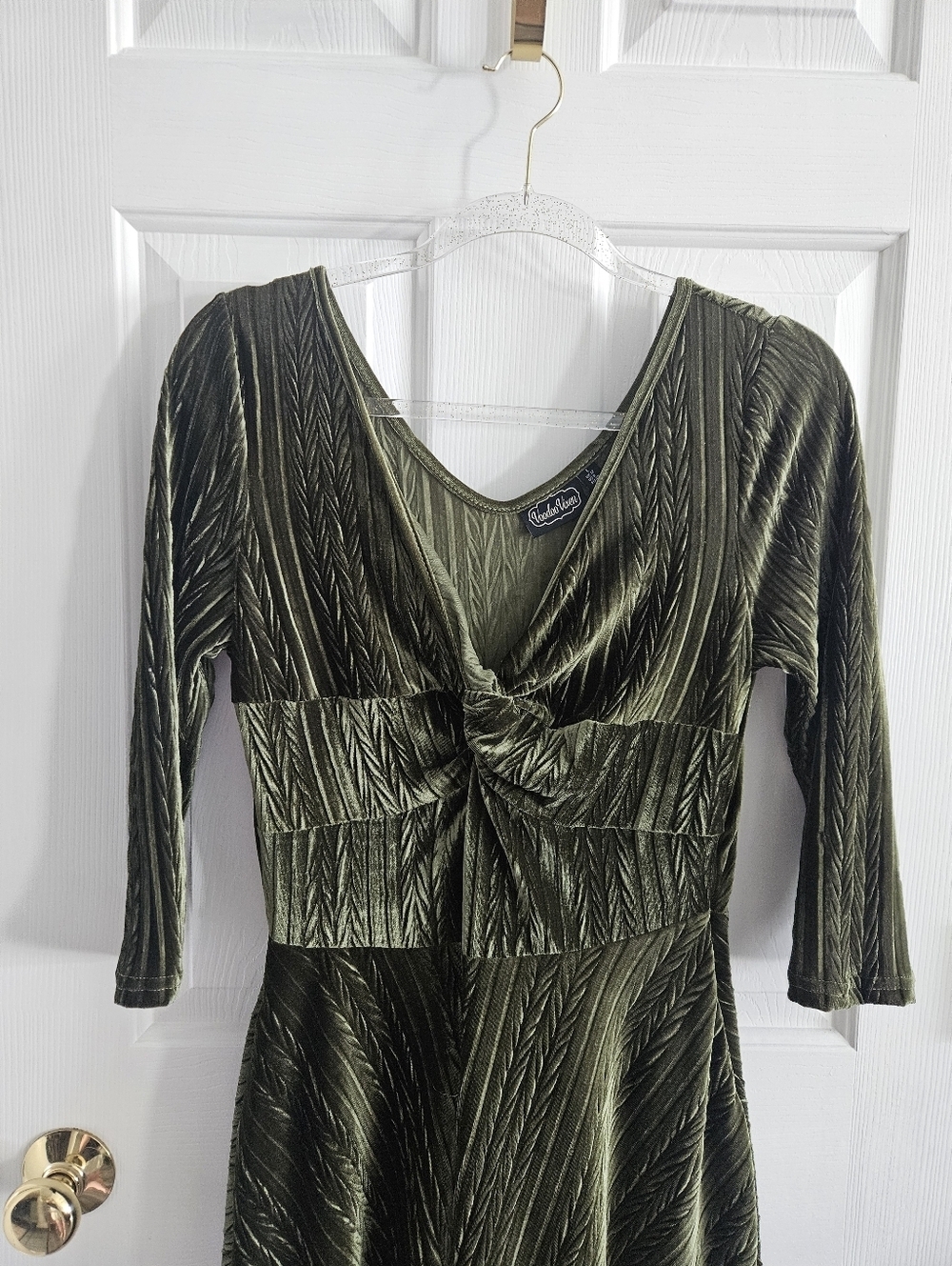 NWT VooDoo Vixen Olive Velvet Embossed/Quilted Swing Dress - Picture 3 of 13